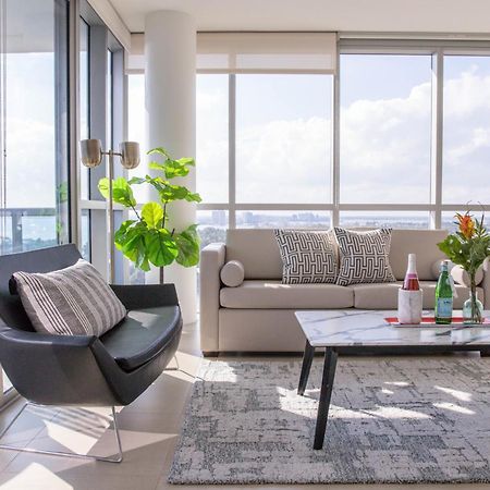 Dharma Home Suites Miami Beach At Monte Carlo エクステリア 写真