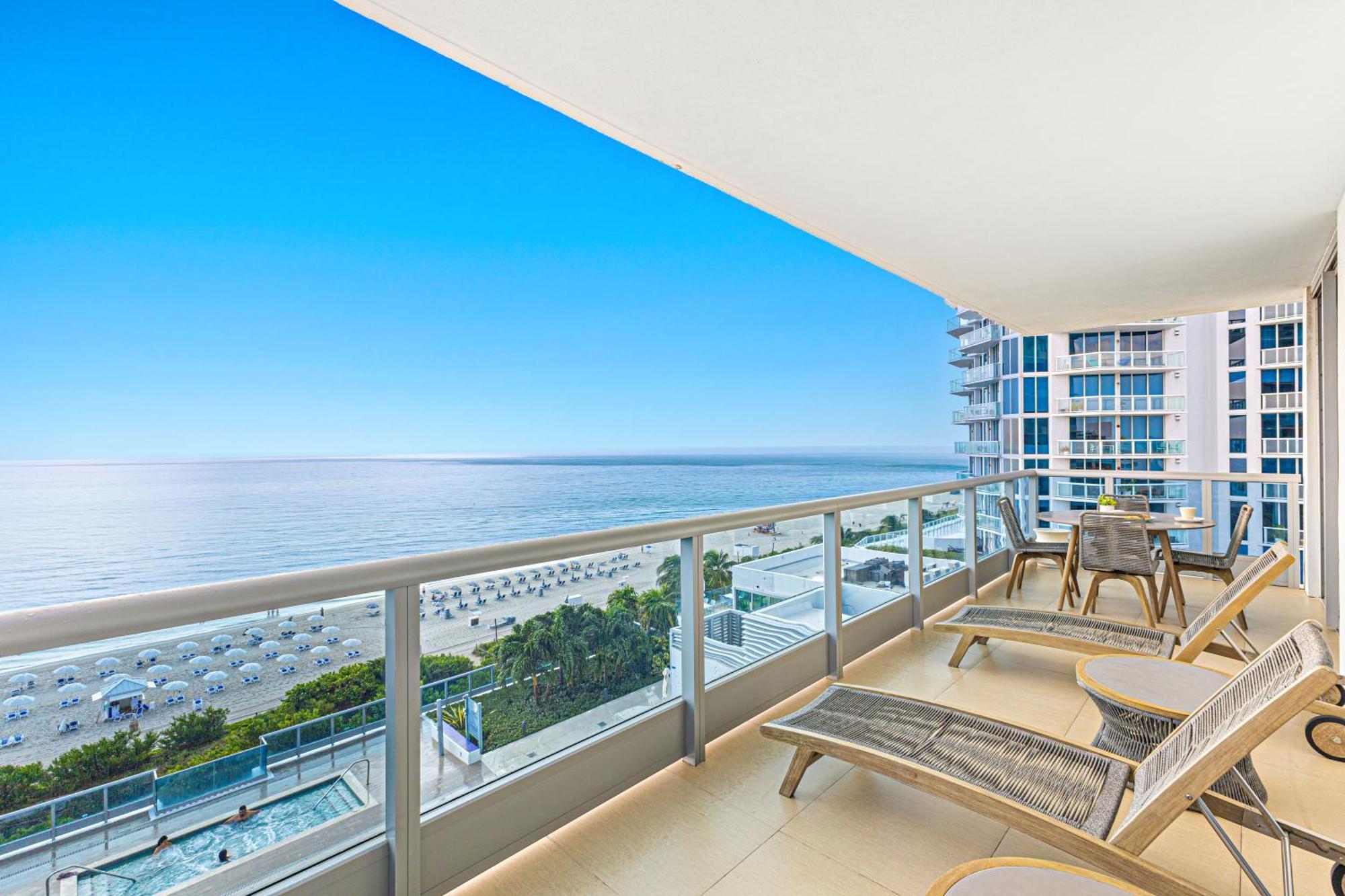 Dharma Home Suites Miami Beach At Monte Carlo エクステリア 写真