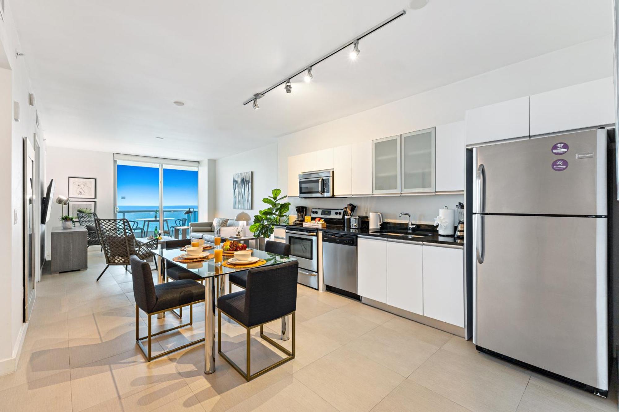 Dharma Home Suites Miami Beach At Monte Carlo エクステリア 写真