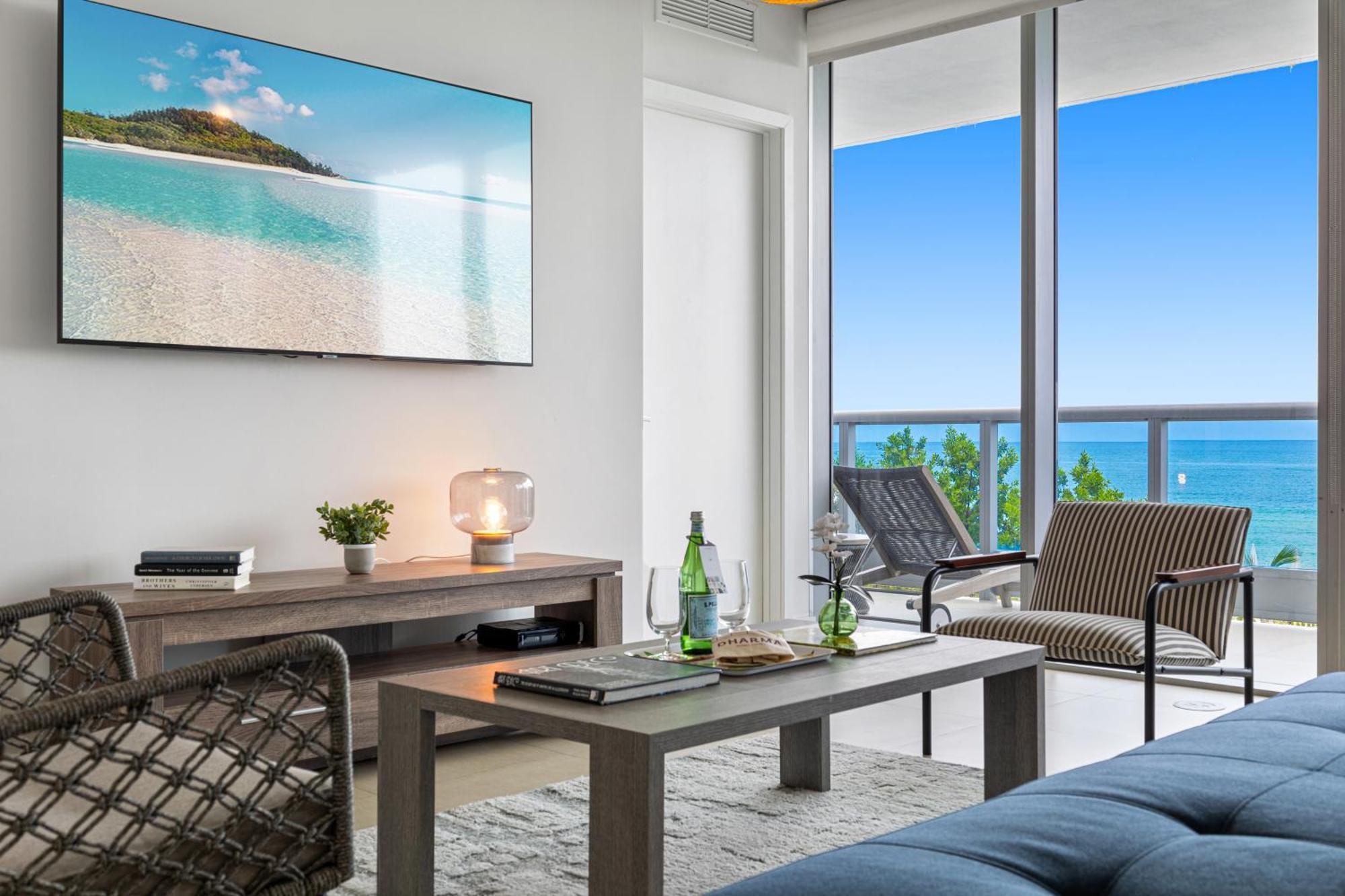 Dharma Home Suites Miami Beach At Monte Carlo エクステリア 写真
