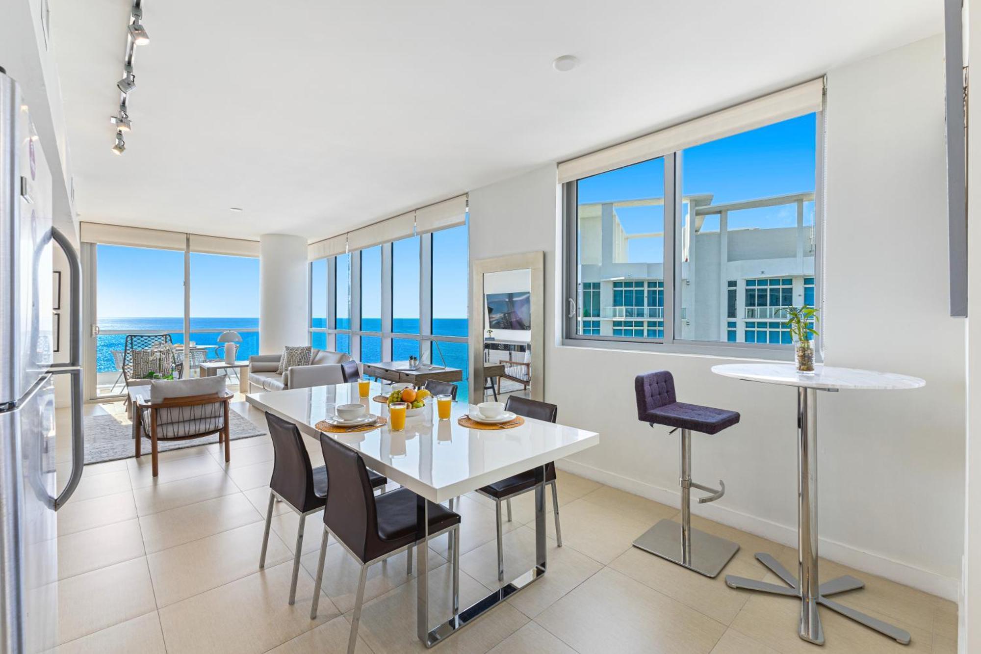 Dharma Home Suites Miami Beach At Monte Carlo エクステリア 写真