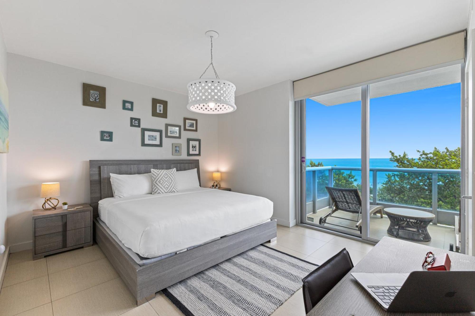 Dharma Home Suites Miami Beach At Monte Carlo エクステリア 写真